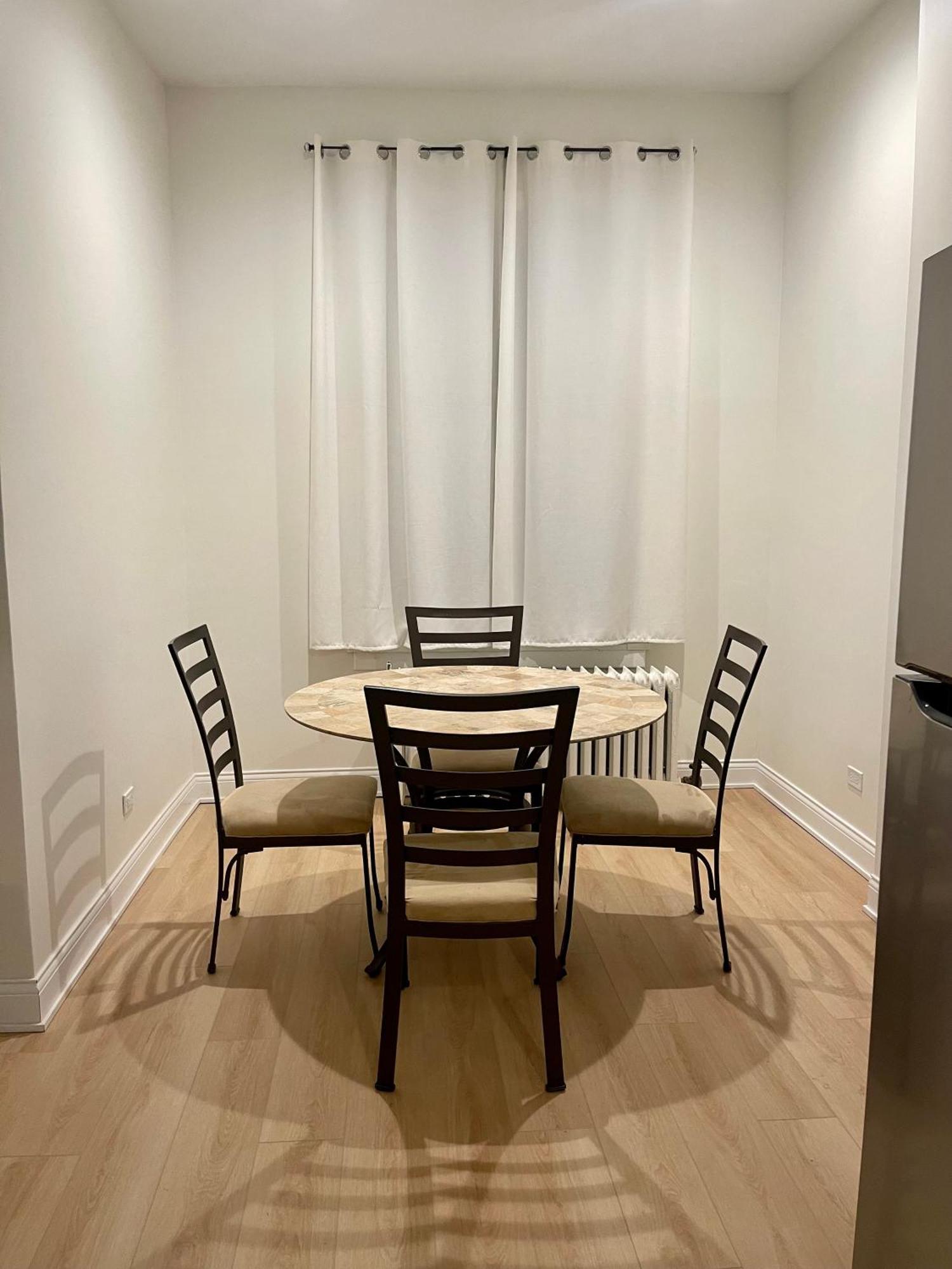 First Floor Condo In Chicago Ngoại thất bức ảnh